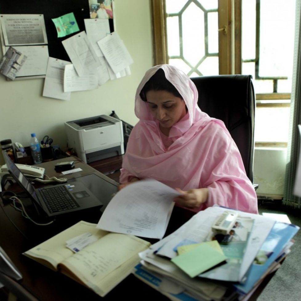 Hasina Safi – NGO-Direktorin
